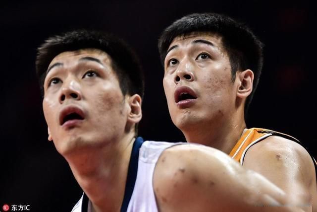 任骏威和任骏飞什么关系 双胞胎兄弟任俊威是哥哥