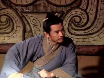 孙膑与庞涓的故事 被挖掉膝盖骨孙膑是一个什么样的人