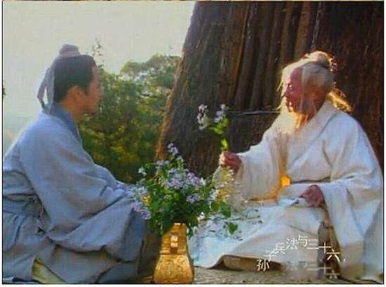 孙膑与庞涓的故事 被挖掉膝盖骨孙膑是一个什么样的人