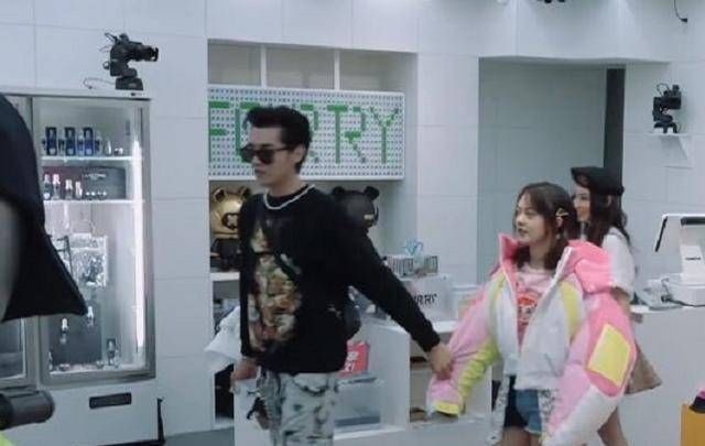 �Խ������ෲ�¼�baby angelababy���ΰ��Խ���������ෲ