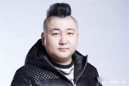 张云雷事件坠台是怎么回事 和李欧不知为什么事发生了争执