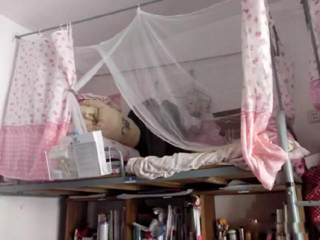女寝关系能有多僵硬 女生寝室的关系可以可怕到什么程度