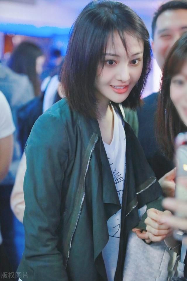 郑爽现状最新消息遇人不淑翻身看似难也