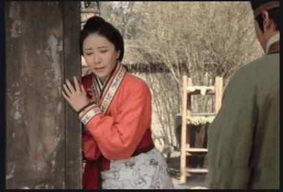 寡妇门前是非多啥意思 干什么不敢越雷池一步