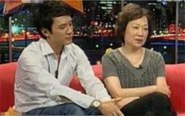赵丽颖和冯绍峰为什么离的婚 两人离婚的五大原因
