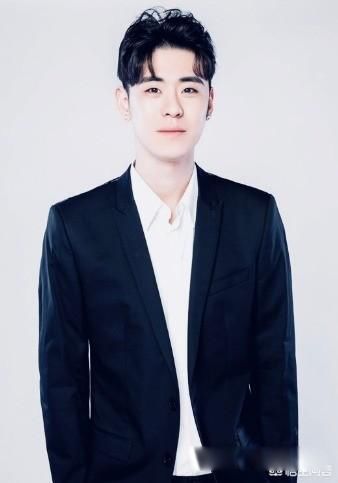 张云雷宣布退出德云社 不会离开德云社的理由