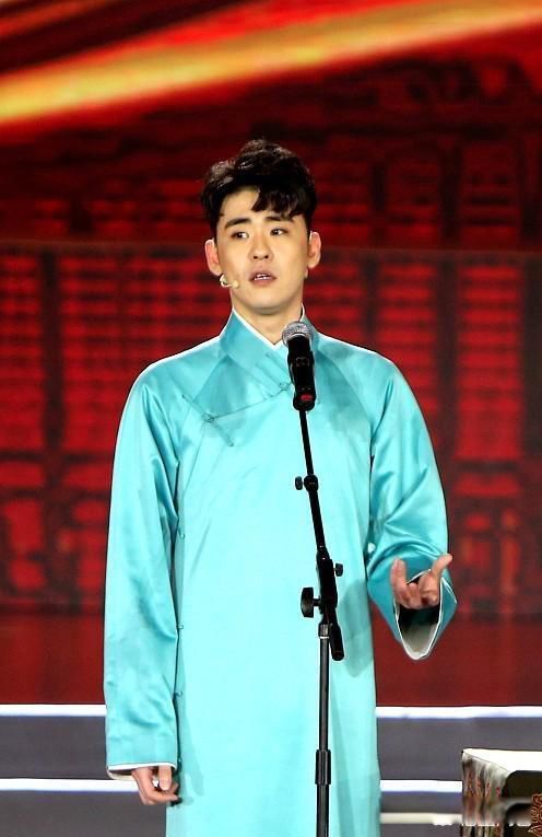 张云雷事件坠台是怎么回事南京南站事件是哪一天