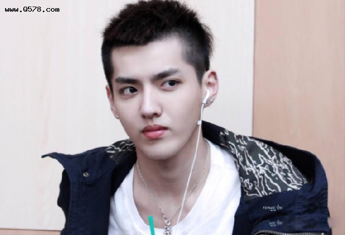 赵今麦吴亦凡事件 魔爪伸向了年轻女孩