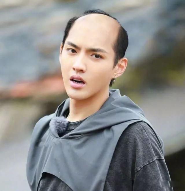 吴亦凡现在怎么样了 现状在里边估计过得挺好