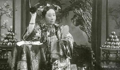 慈禧年轻时的真实容貌 历史上真实的慈禧年轻照片