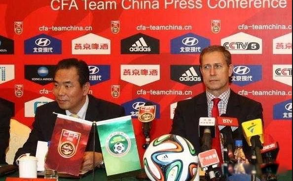 陈戌源为什么还不下课 这压根不可能的事