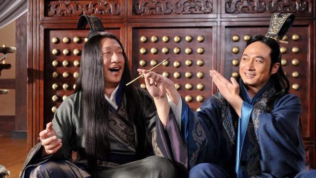 孙膑为什么被挖去膝盖骨 受的膑刑是什么刑