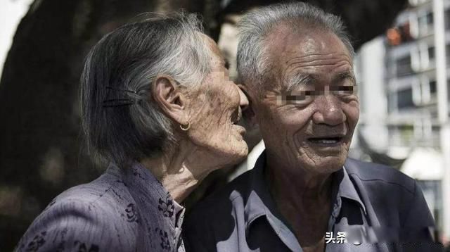 人穷断六亲到底是什么意思 生活中人穷为什么六亲断