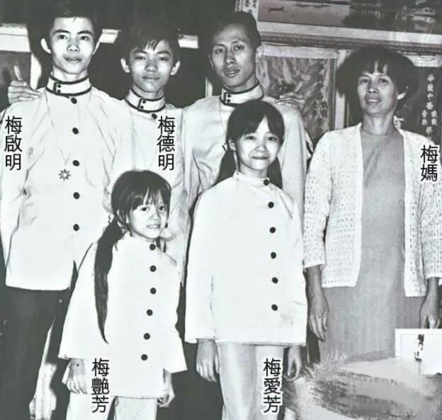 ÷�޷�������������ë���Ȼ ���������·ι���˥��