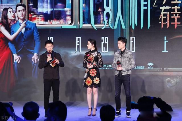 赵丽颖和冯绍峰为什么离的婚 杀青了就换个剧本接着演