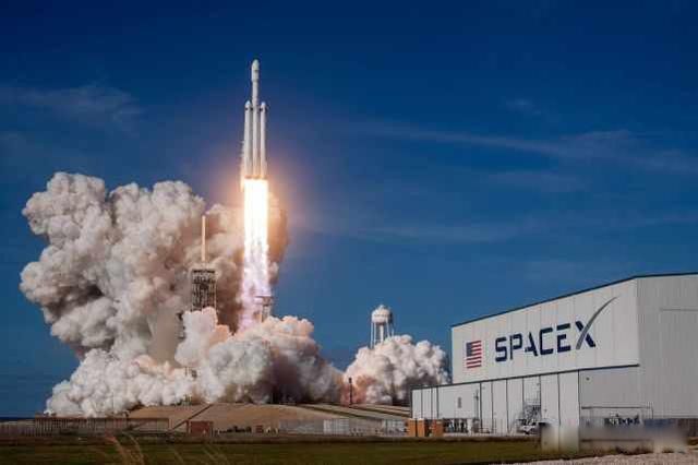 星链计划已经有多少颗上天 马斯克野心庞大不只是为了5G