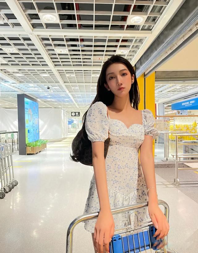 都美竹子被睡了吗 变相的嫖资都美竹也不是什么好东西-走红网