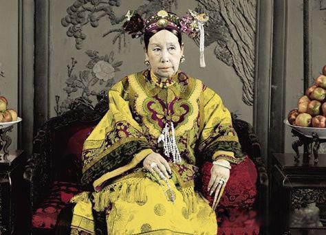慈禧年轻时的真实容貌 供世人瞻仰的照片寥寥无几