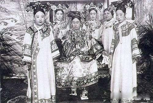 慈禧守寡19年后意外怀孕是真的吗 在48岁时还小产过一次