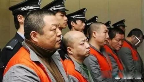 臧天朔简历及个人资料简介 为何坐狱在北京为啥这么牛
