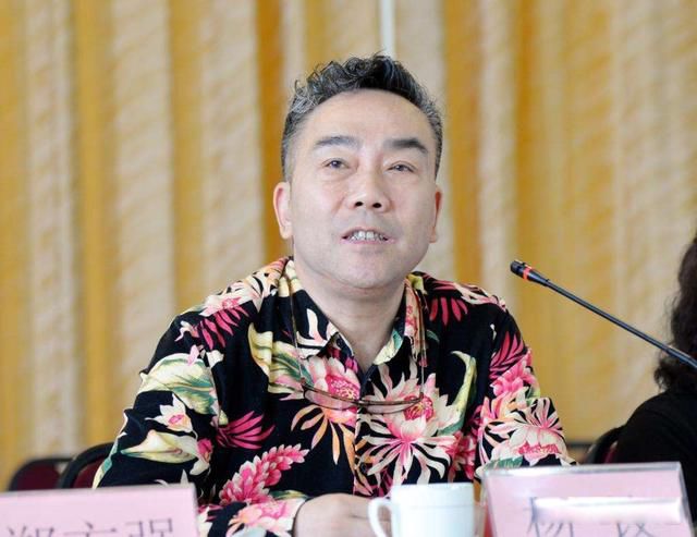杨议为什么没人敢惹 实力和辈分都足以让人尊敬