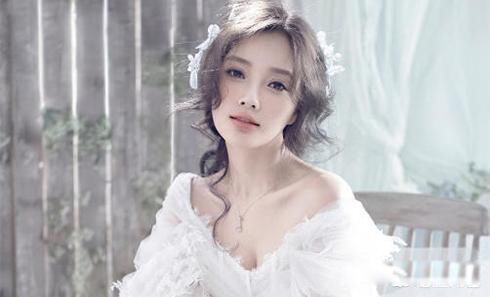 ��С贺�pgone��Ƶ��˭�ų����� �¼�����ô���ֵ�