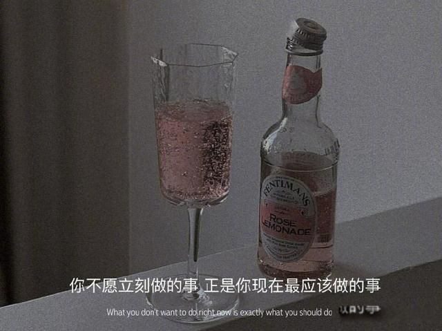 分手虐心的句子 很虐心的短句句句扎心