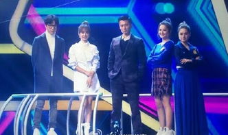 ���ƶ����ƺ�ѩ����һ�� ���Ű�֥���ݵĵ�Ӱ���Ĳ�