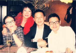 �ƺ׵����ڽ������ ��״����ͼƬ��˭