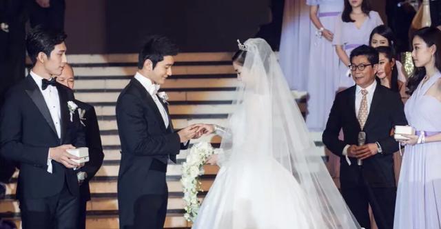 ��������baby������Ļ�������� ���ԭ��������˵����۲�ͬ