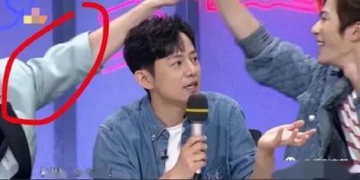 ��׿�¼���ô���� �߿��¼�ȫ�������ϸ���ع�