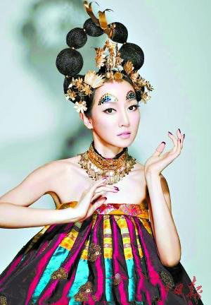 萨顶顶个人资料简介年龄 生平介绍出生地是哪里