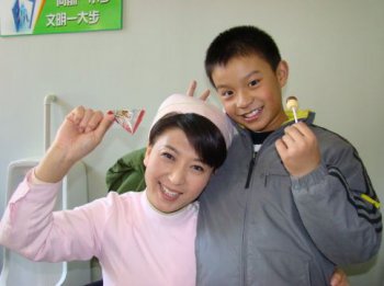 ��ѧ��һ���м������� ���Ӻ�Ů��������������