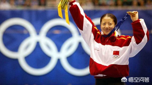 �����¼�����������ʲôԭ�� �ݱ�ĽǶȷ����˱仯