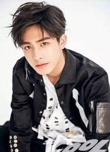 ������Ů������˭ ��ϲ����Ů����˭