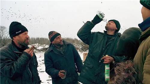 ����˹ΪʲôŮ����ô�� ������Ⱥ��ȴ���ж�Ů��