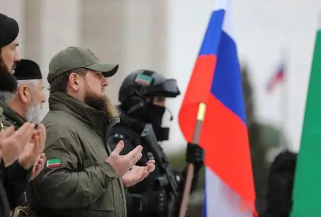 �������͹��Ƕ��������� ����ȴ������˹����