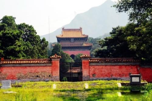 ʮ������˭��Ĺ�� һ����13λ�����ʵ������ڴ�