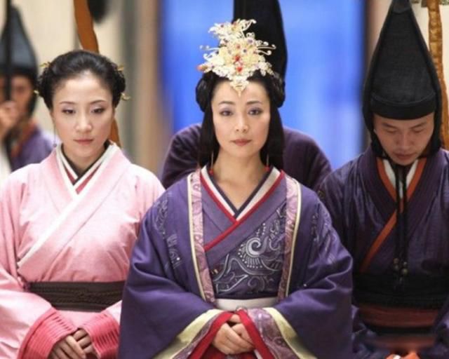 �ݷ�����������˼��� ���ǻ��˺ü�����