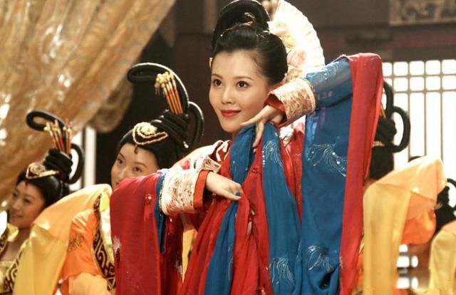 �ݷ�����������˼��� ���ǻ��˺ü�����