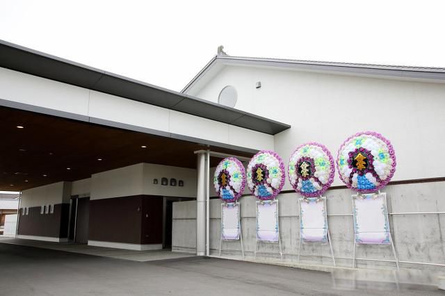 ���ǹ�̧ʬ������Ǯһ�� ������˹�ѹ��û��ô��