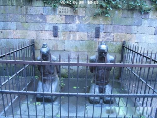 ����Ĺǰ��4������˭ �ĸ������ݺ����ɵ�����