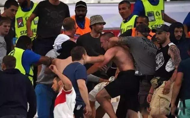 俄罗斯为什么叫战斗民族 做事能动手就不动嘴