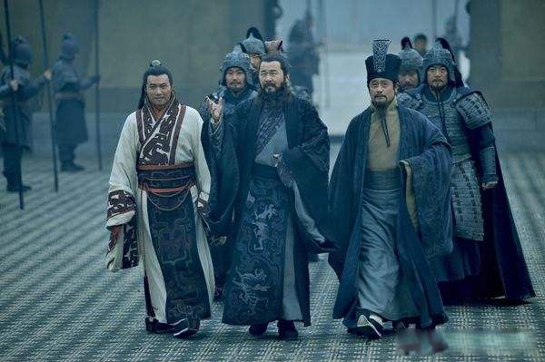 曹操盗墓祖师爷 盗墓最大的一座是谁的