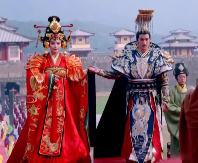 ����������ô���ϵ�λ�� ������ʹȻ�����ֶγ�Ⱥ