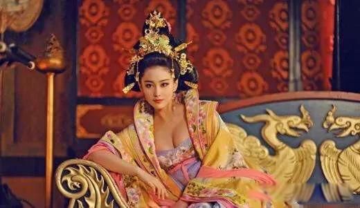 ����������ô���ϵ�λ�� ������ʹȻ�����ֶγ�Ⱥ