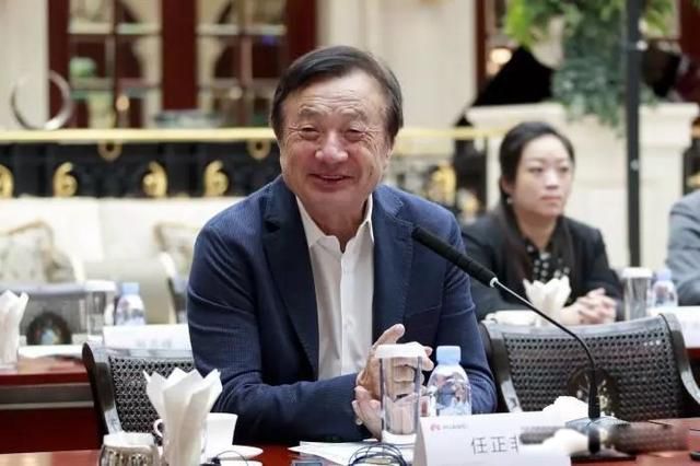 任正非用苹果手机是真的吗 到底是啥原因主要有几点