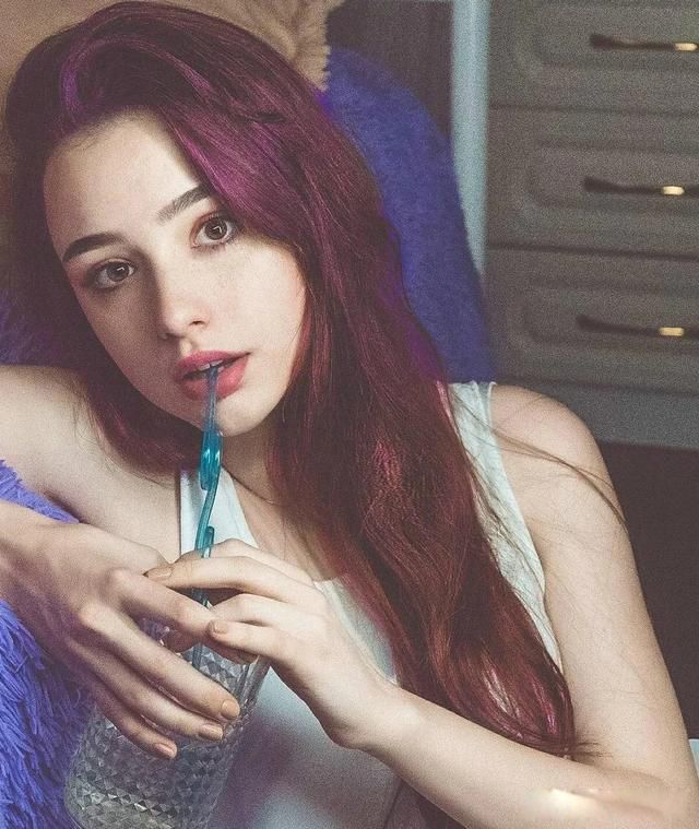 俄罗斯女人为什么结婚后会发胖 婚前波斯猫婚后大面包