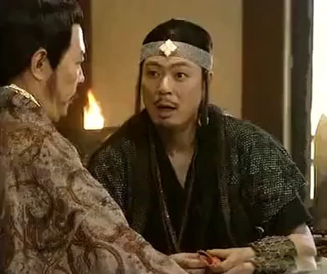 赵姬和嫪毐的孩子怎么生下来的 嫪毐转轮之术是什么意思
