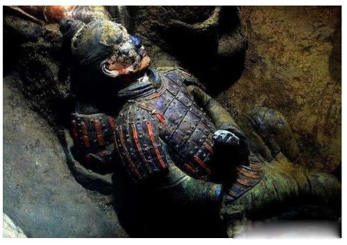 ��ʼ����ĳ��������б���Ϊ��֮ͭ�� Ӧ����ͭ��������